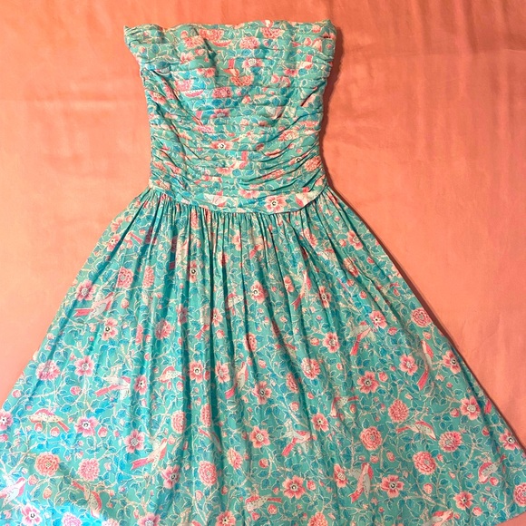 Pretty Vintage Strapless Dress - Picture 3 of 9
